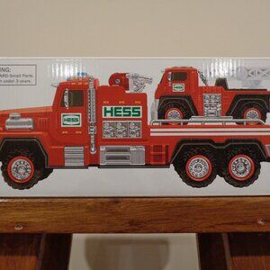 2015 HESS FIRE TRUCK & LADDER RESCUE